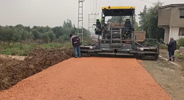 Hatay'da Asfalt Çalışmaları Sürüyor
