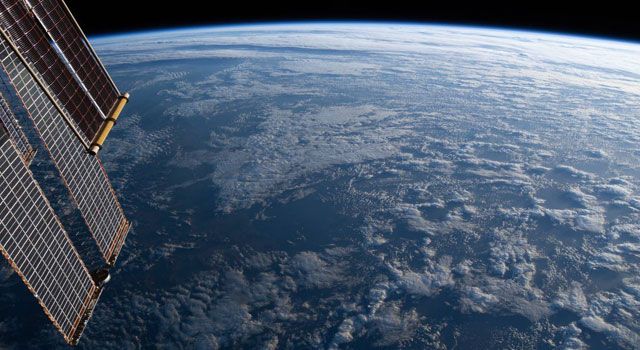 İlk Türk Astronot Gezeravcı'dan Muhteşem Dünya Görüntüleri