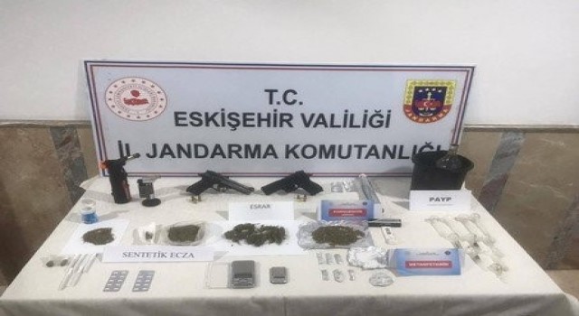 Jandarma ekiplerinden uyuşturucu operasyonu: 6 gözaltı