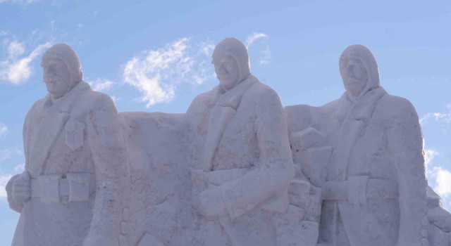 Kardan heykellerin açılışı bugün yapılacak