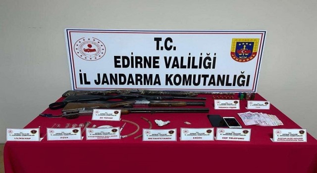 Keşanda uyuşturucu operasyonu: 2 gözaltı