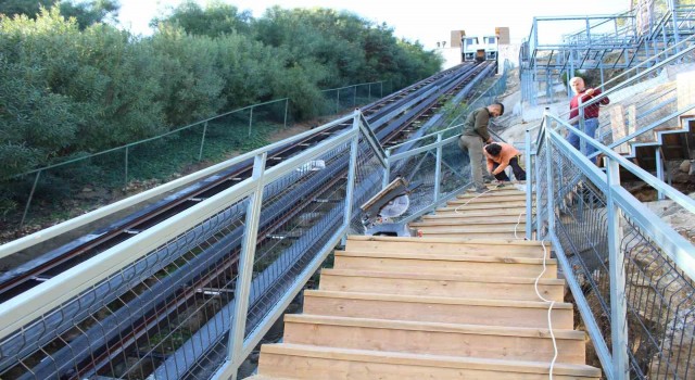 Manavgat Türkbeleni mesire alanına merdiven yapımı