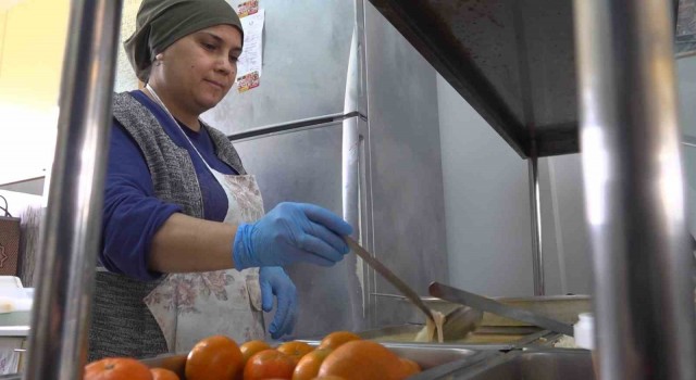 ‘Neden çalışacaksın diyen kocasına inat işinin patronu oldu