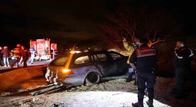 Nevşehir'de otomobil şarampole uçtu: 3 yaralı