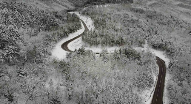 (Özel) Kazdağları beyaz örtünün altında seyri doyumsuz manzaralar oluşturdu