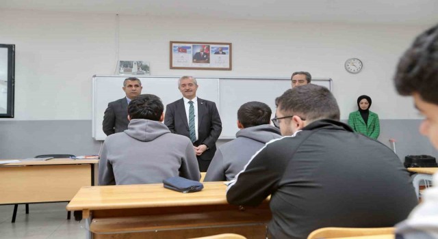Şahinbey Belediyesinden öğrencilere sınav desteği
