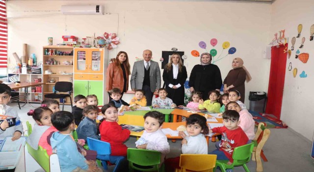 Siirt Belediyesi minik adımlar kreşinde karne heyecanı yaşandı