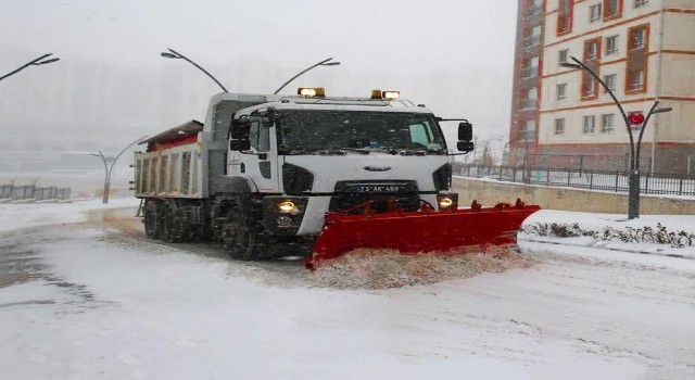 Şırnak Belediyesinden vatandaşlara kar uyarısı