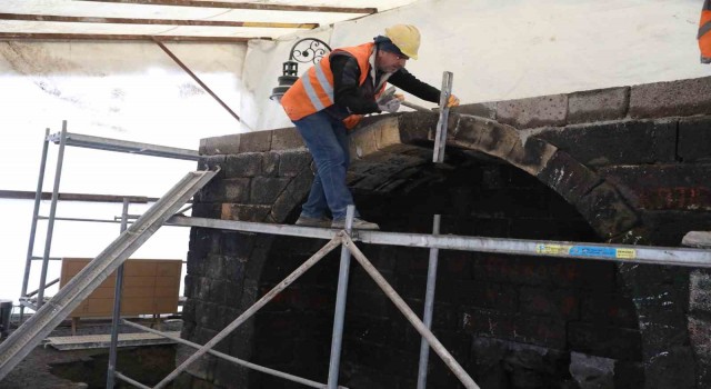 Tarihi çeşmeler restorasyonla hayat buluyor