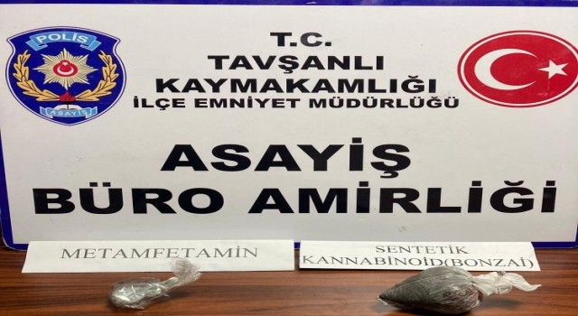 Tavşanlıda zehir taciri tutuklandı