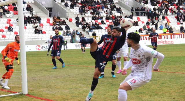 TFF 2. Lig: Karaman FK: 1 - Düzcespor: 0