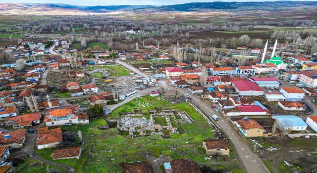 Tokat Valisi Hatipoğlundan kazı başkanlarına uyarı