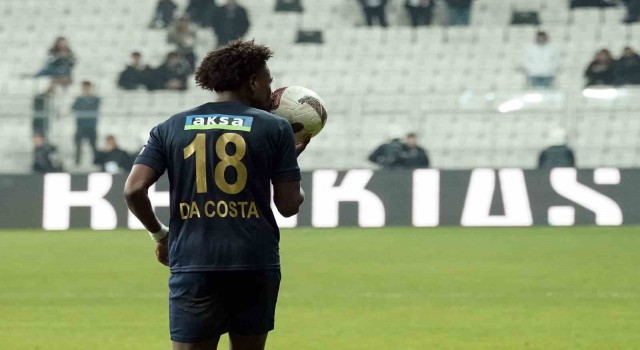 Trendyol Süper Lig: Beşiktaş: 1 - Kasımpaşa: 3 (Maç sonucu)