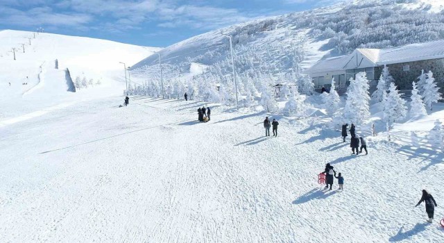 Uzmanı uyardı: Kayakta basit yaralanmalar büyük sakatlıklara yol açabilir