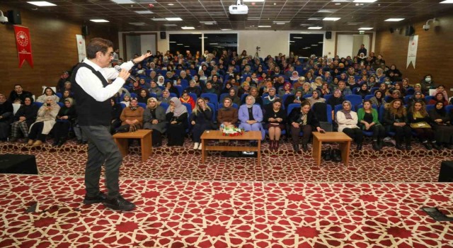 Vanda Aile İçi İletişim, Kadının Rolü ve Önemi konulu söyleşi düzenlendi