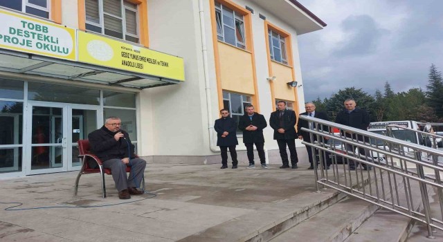 Vefat eden öğretmen için okulda lokma hayrı ve dua programı