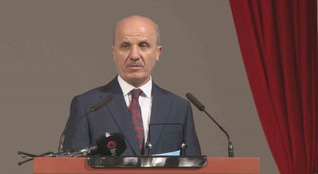 YÖK Başkanı Özvar: Ülkemiz 208 üniversite, 185 bin akademisyen ve örgün eğitime devam eden 4 milyon öğrencisiyle son derece büyük bir kapasiteye sahiptir