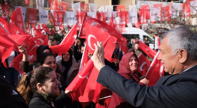 Adana Büyükşehir Belediye Başkanı Karalar'a Destek Artıyor