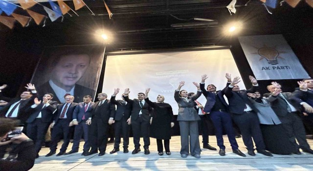 AK Parti Ağrıda adaylarını tanıttı