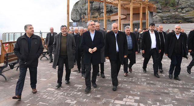 Ali Kayası Cam Teras Ziyaretçileri Büyülüyor