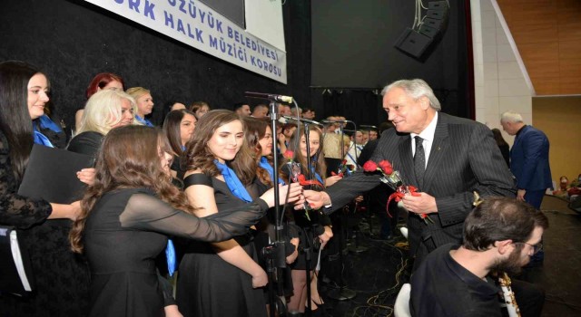 Bozüyük Belediyesi Türk Halk Müziği Korosu ile “Diyardan Diyara”