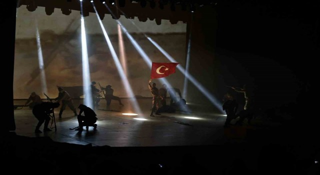 Çanakkaleden cumhuriyete uzanan destan Denizlide anlatıldı