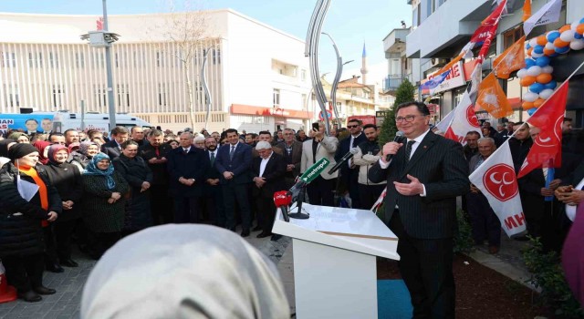 Cumhur İttifakının Tavas SKM açılışı miting havasında gerçekleşti