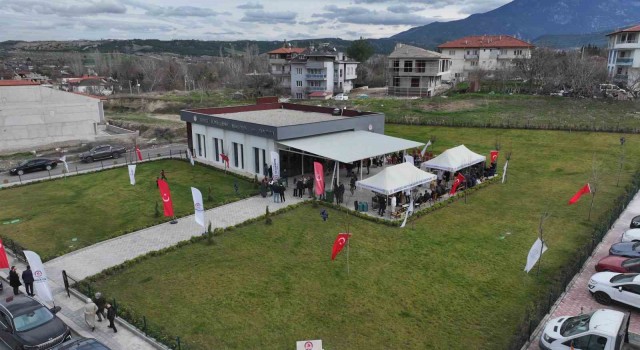 Denizlide 3 mahalleye hizmet edecek taziye evi hizmete alındı