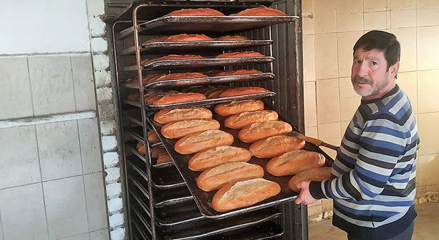 Erzin’de ekmeğe yılın ilk zammı yapıldı
