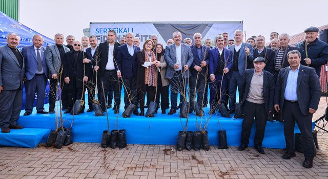 Gaziantep'te 47 Bin Fidan Çiftçilerle Buluştu