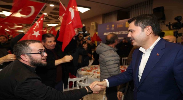 İBB Başkan Adayı Kurum: Taksicilerimizin kullandığı tüm dijital tüm sistemleri Merkezi Taksi Sistemi çatısı altında birleştireceğiz”