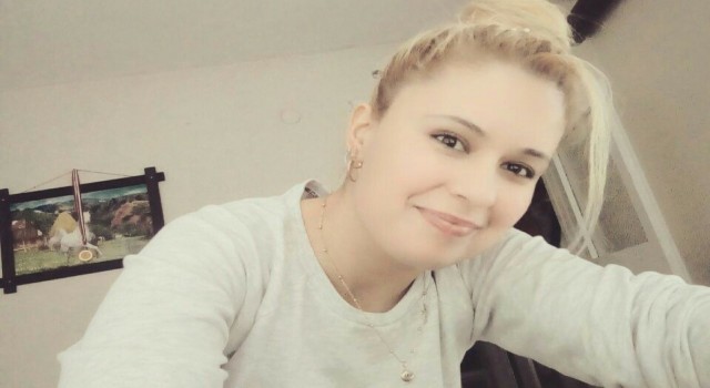 İş görüşmesine giden karısını bıçaklayarak öldürdü