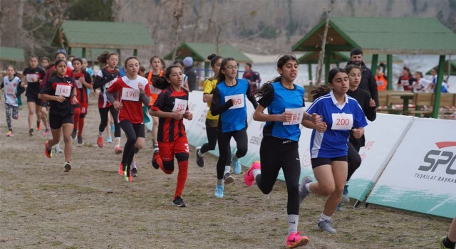 Isparta Türkiye Kros Türkiye Şampiyonasına ev sahipliği yaptı