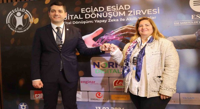 İzmirde Dijital Dönüşüm Zirvesi gerçekleşti