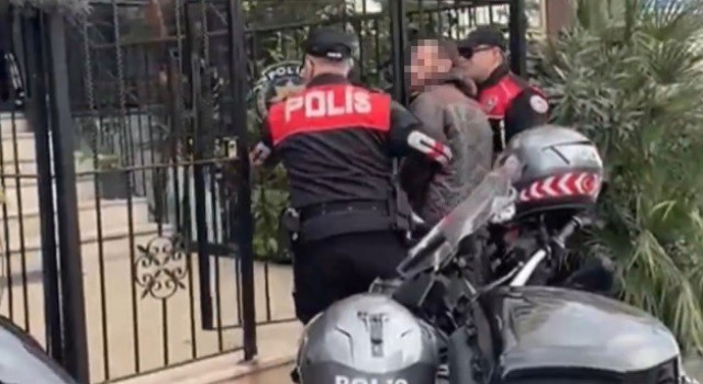 İzmirde motosikletli polislerden sıkı denetim: 106 gözaltı
