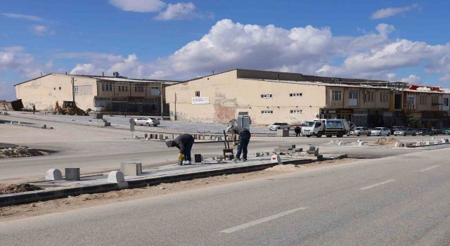Karaman Belediyesi asfalt çalışmalarına hız kesmeden devam ediyor