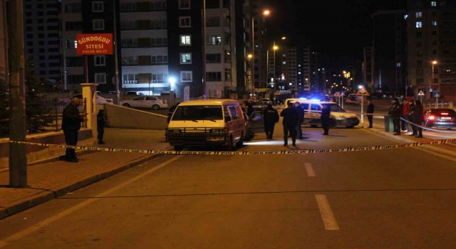 Kayseride husumetlilerinin silahla vurduğu şahıs hayatını kaybetti