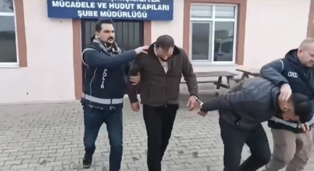 Kırklarelide göçmen kaçakçılığı yaptığı iddiasıyla tutuklandı