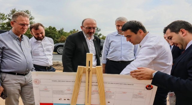 Kütahyada şehir girişi kavşağında şerit eklemeleri yapılacak