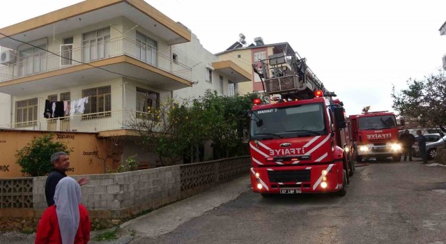 Manavgatta devrilen soba yangın çıkardı