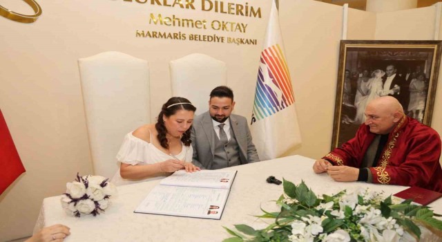 Mutluluğa Sevgililer Gününde ‘Evet dediler