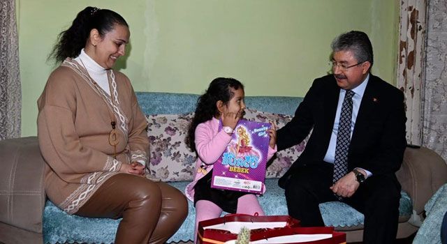 Osmaniye Valisi Yılmaz Vatandaşları Evlerinde Ziyaret Etti