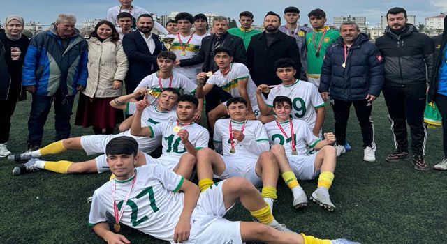 Osmaniyespor FK U-18, İl Şampiyonu Oldu