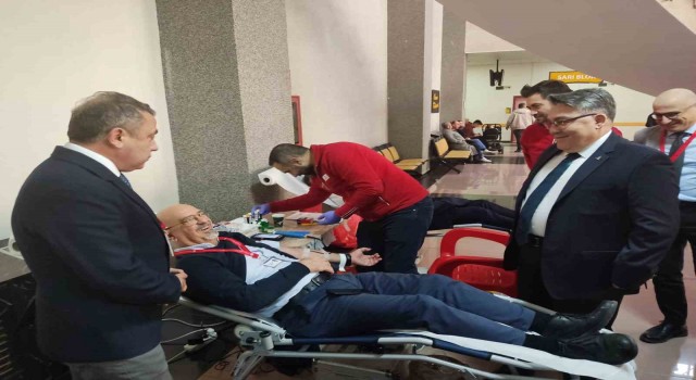 Rektör Özölçerden İbni Sina Kampüsüne ziyaret