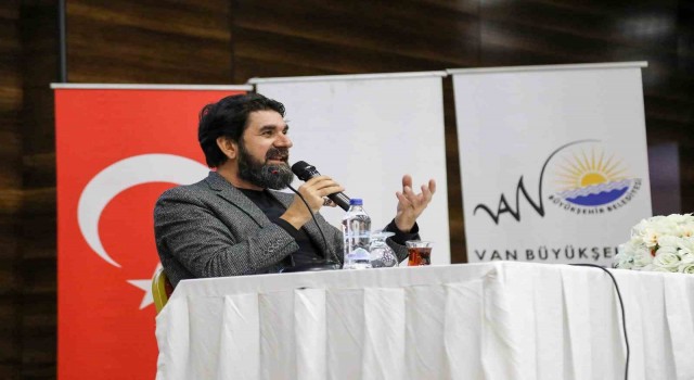 Şair ve yazar Serdar Tuncer Vanda söyleşi düzenledi