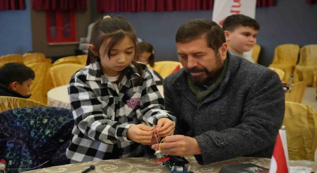 Sındırgıda Kodlama ve Robotik eğitimine büyük ilgi