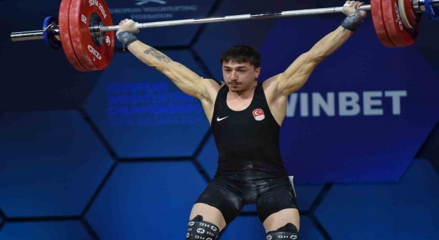 Sofya'da Muhammed ve Ferdi 2 gümüş, 1 bronz kazandı