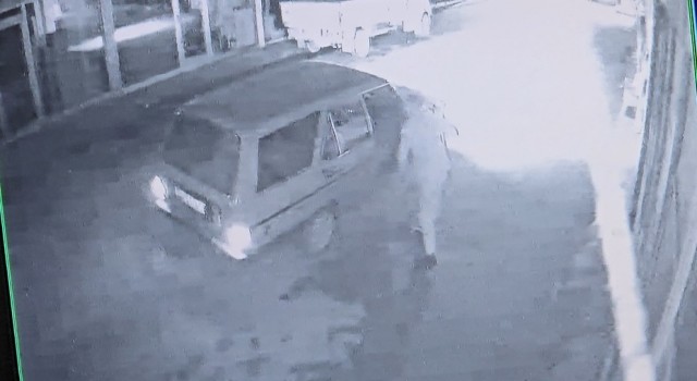 Tokatta hırsızlar yardım kumbarasını çaldı