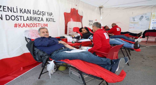 Toroslar Belediyesinden kan bağışı kampanyasına destek