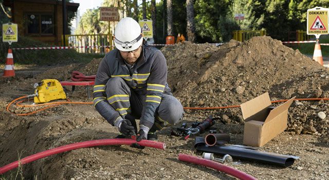 Toroslar EDAŞ, Osmaniye'de Kesintisiz Enerji İçin Çalışıyor